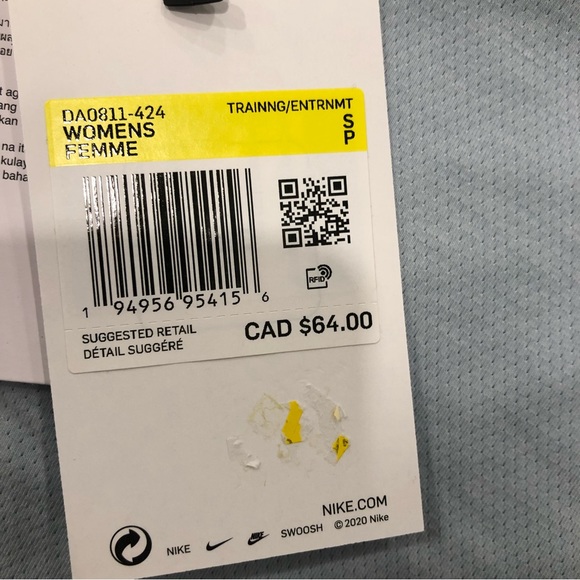 Nike yoga dry fit light blue tank top. Small. Made in China. - Picture 11 of 12